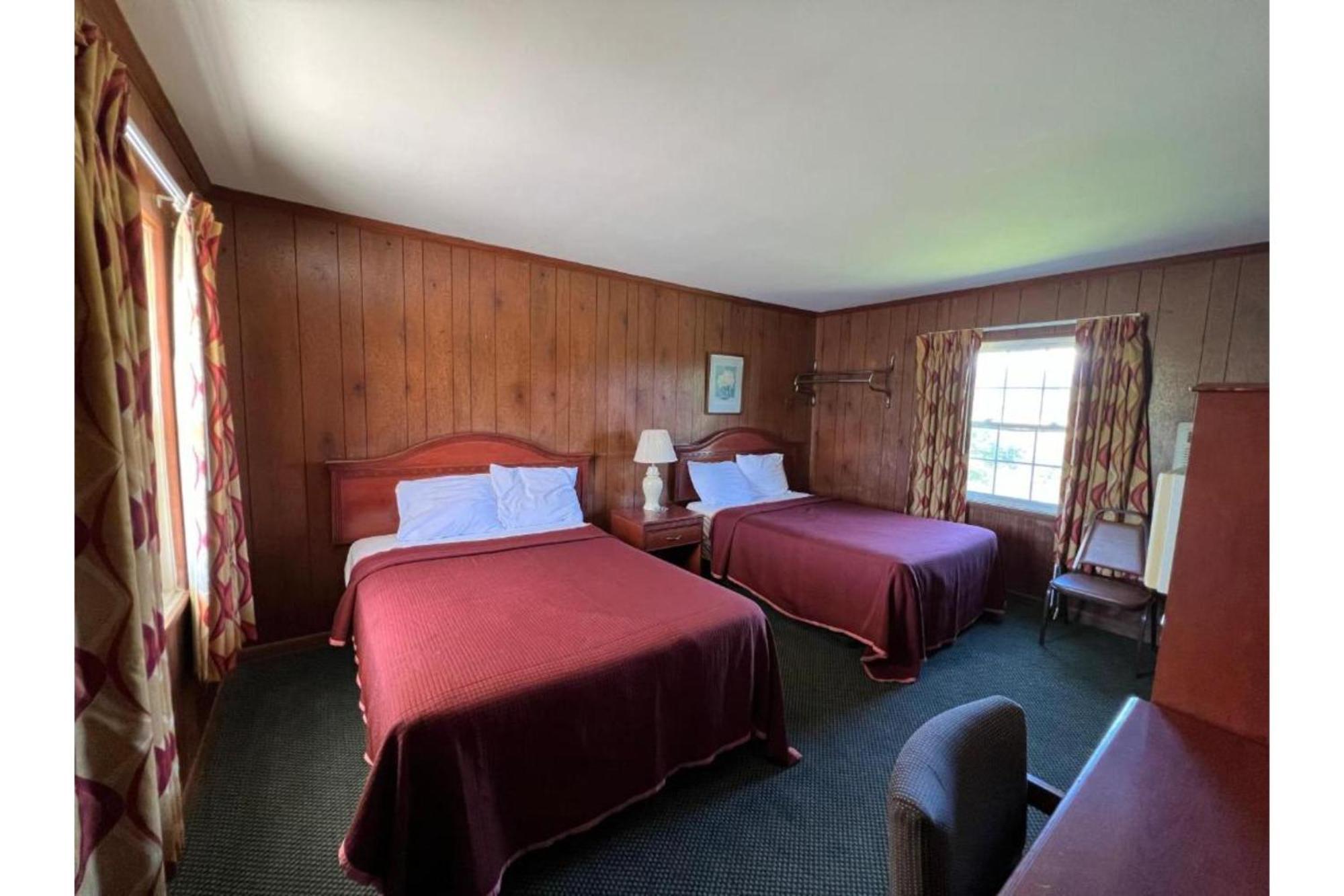 Relax Inn By Oyo Natural Bridge I-81 Exterior foto