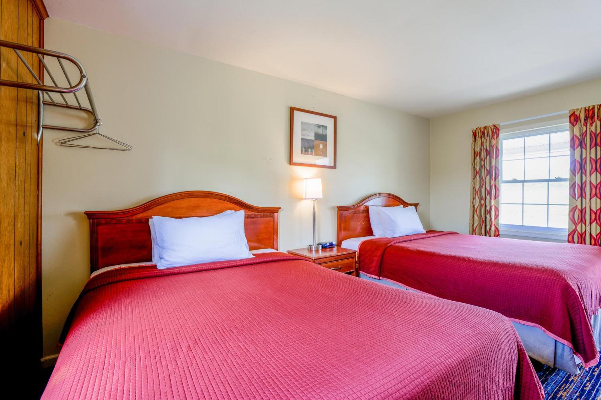 Relax Inn By Oyo Natural Bridge I-81 Exterior foto
